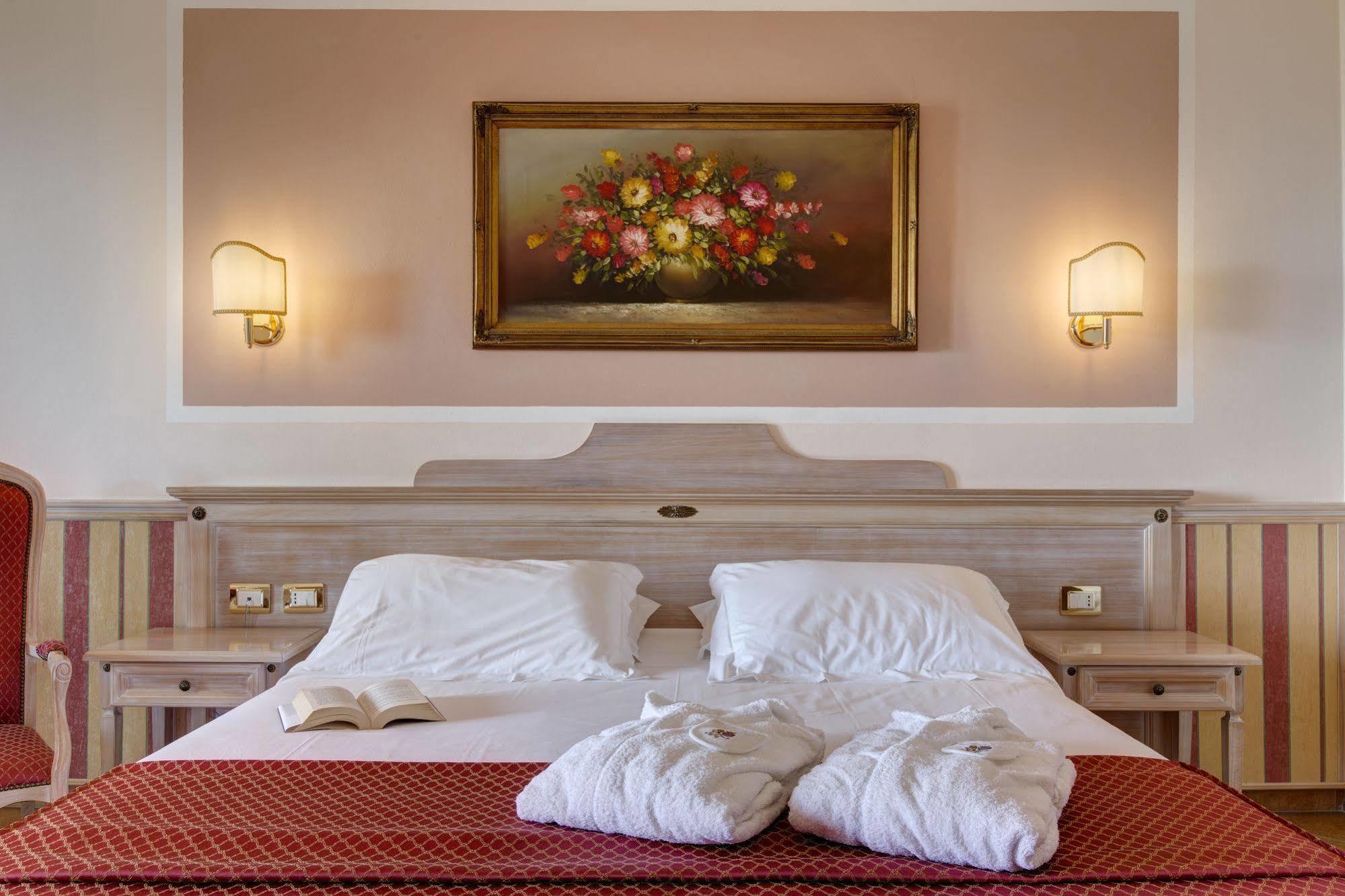 Hotel Santamaria Santa Maria  Экстерьер фото